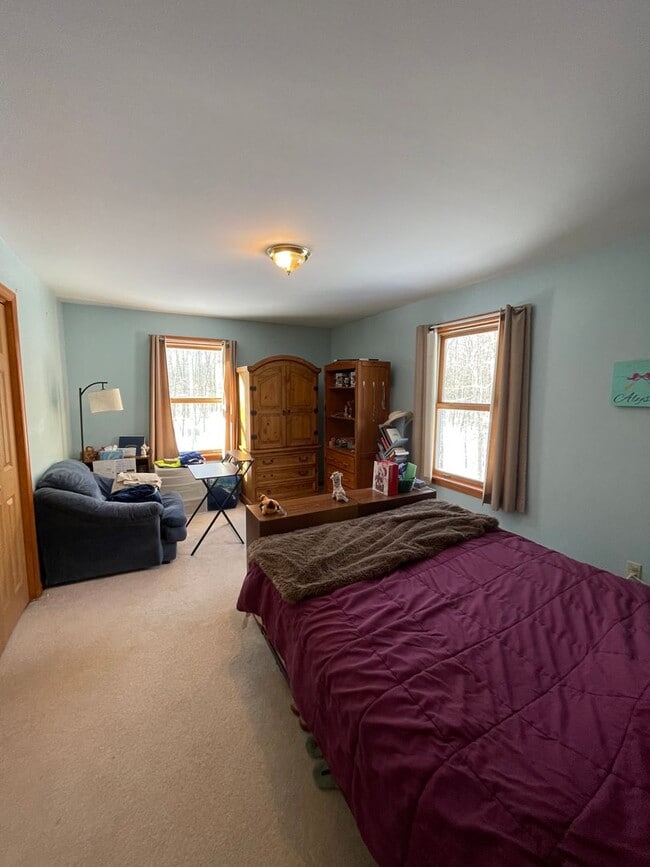 Building Photo - New listing!! A beautiful 3 bedroom 2.5 ba...