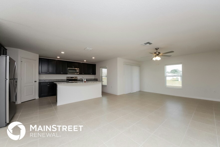 Building Photo - 1350 Brenway Dr