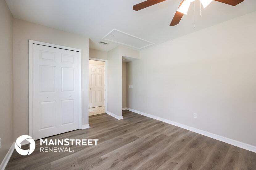 Building Photo - 4715 4th St W