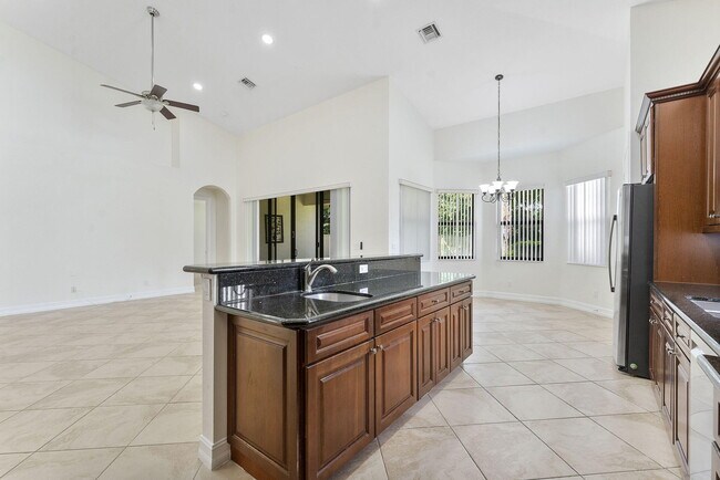 Building Photo - 12945 Pennell Pines Rd
