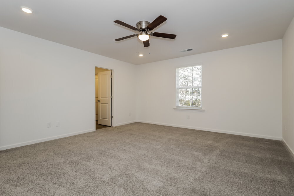 Building Photo - 209 Paisley Wy