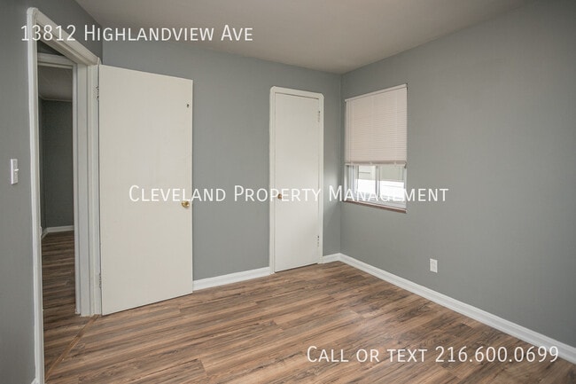 Building Photo - 13812 Highlandview Ave
