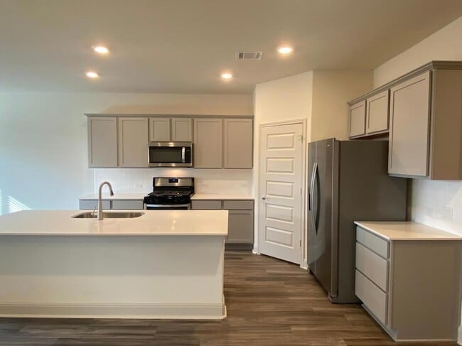 Building Photo - 18024 Stefano Dr