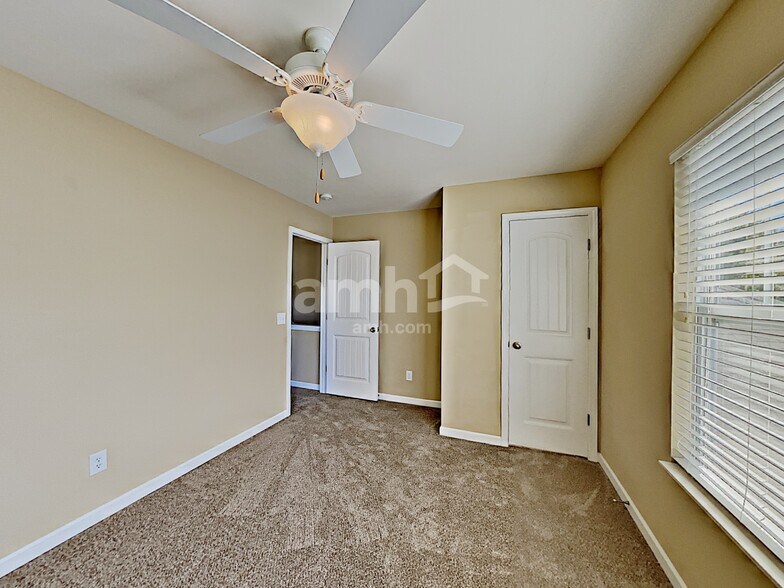 Building Photo - 3126 Aidan Ln