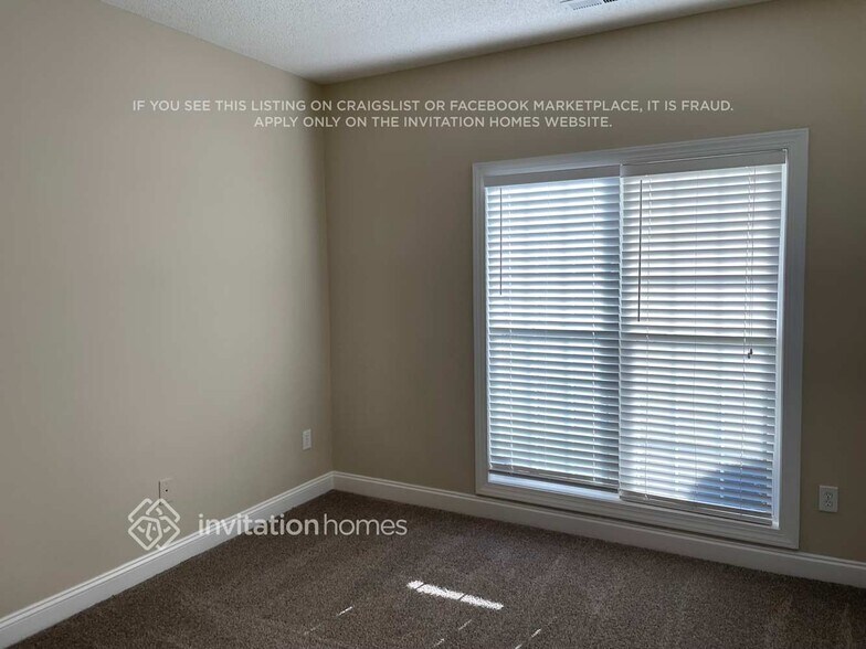 Building Photo - 1201 Chandlers Field Dr