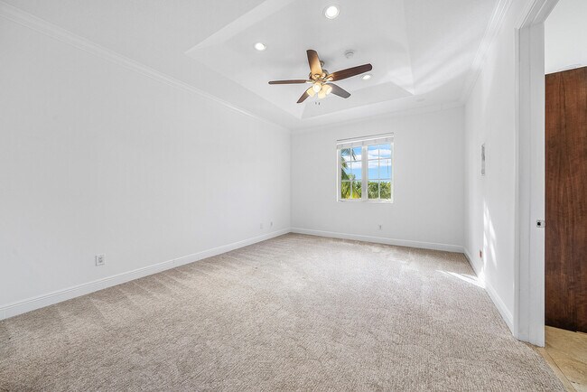 Building Photo - 824 Virginia Gardens Dr