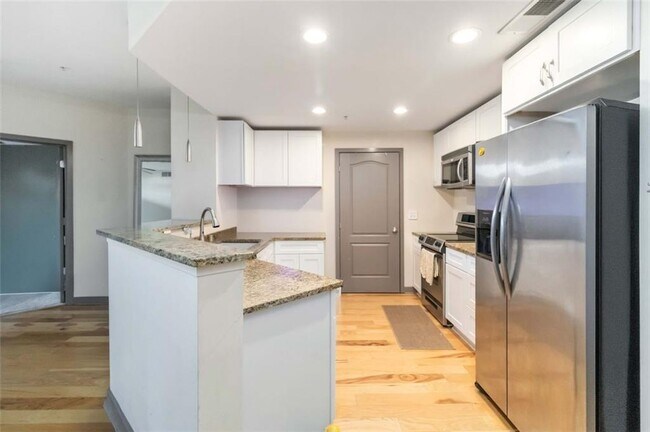 Building Photo - 390 17th St NW
