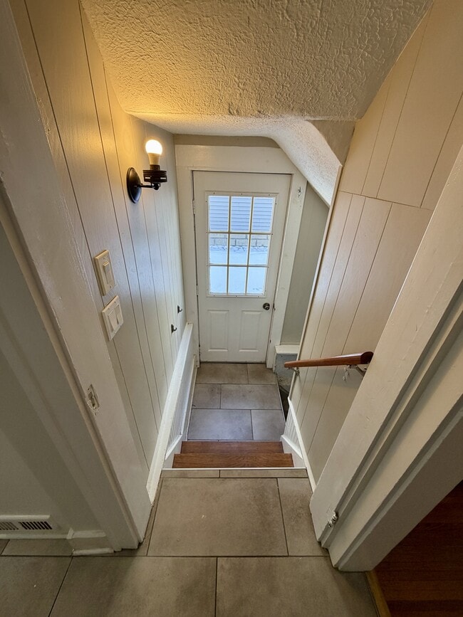 Building Photo - 41 Mildorf St