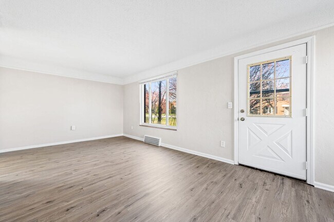 Building Photo - 21000 Priday Ave