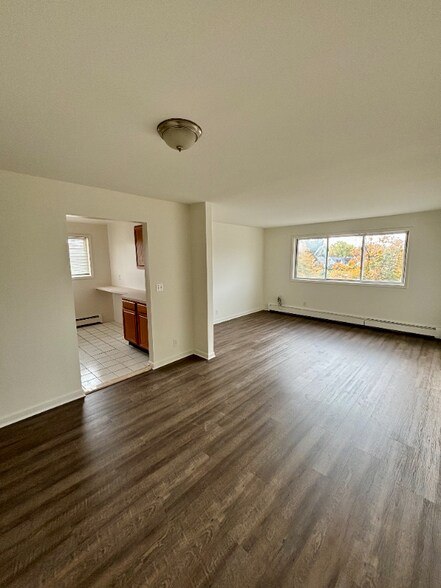 Building Photo - 770-784 Millersport Hwy