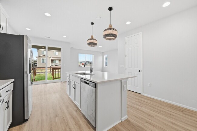 Building Photo - $2,740.95 with $300 off the first month's rent, 3 Beds - 2.5 Bath, Single Family Home in Dr Monum...
