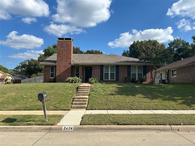 Primary Photo - 2424 Oak Grove Dr