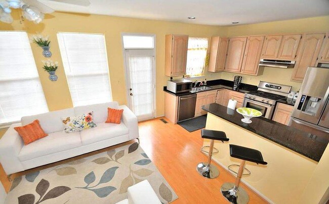 Kitchen and dining space - 14614 stream pond Dr