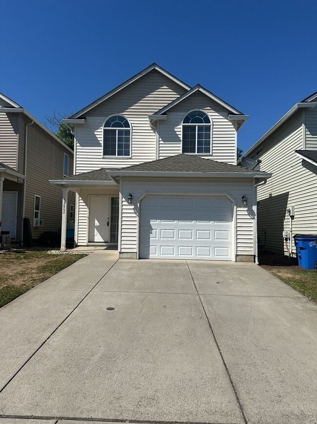 Primary Photo - Welcome to this stunning two-story home lo...