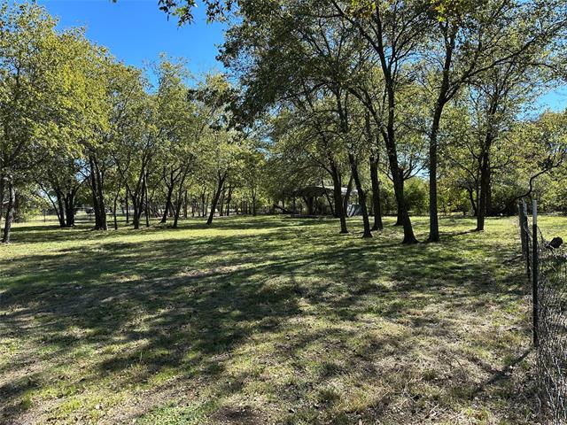 Building Photo - 1924 Countryside Dr