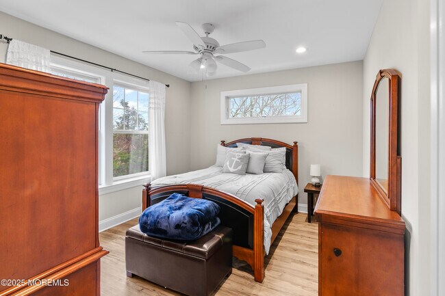 Building Photo - 1260 Pensacola Rd