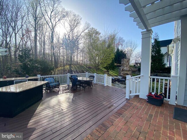 Building Photo - 2163 Potomac River Blvd