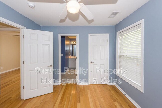 Building Photo - 112 Tanglewood Cir