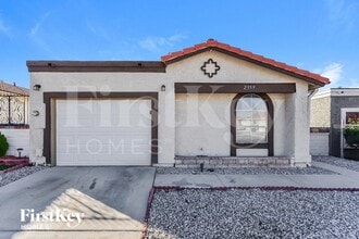 Building Photo - 2359 Los Feliz St