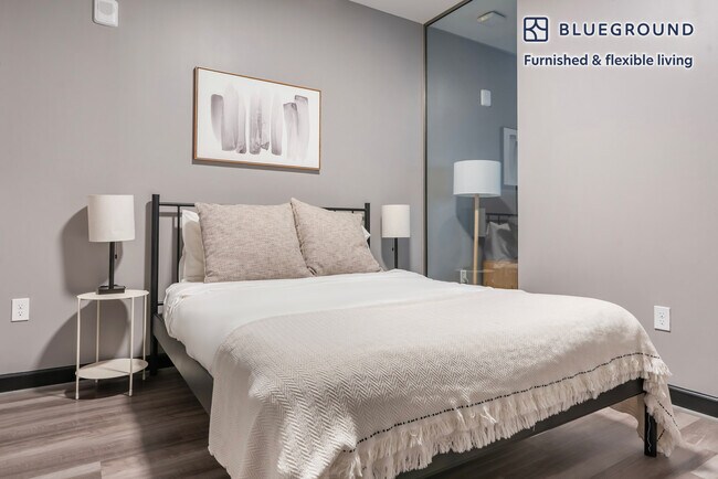 Building Photo - 1313 L St NW