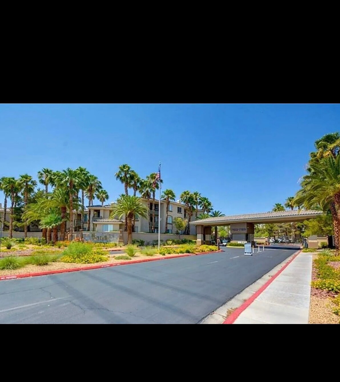 Building Photo - 7107 S Durango Dr