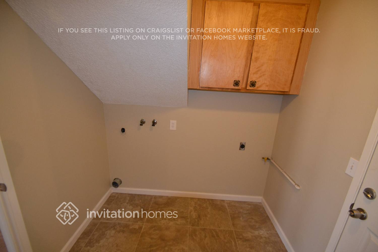 Building Photo - 131 Bel Air Dr