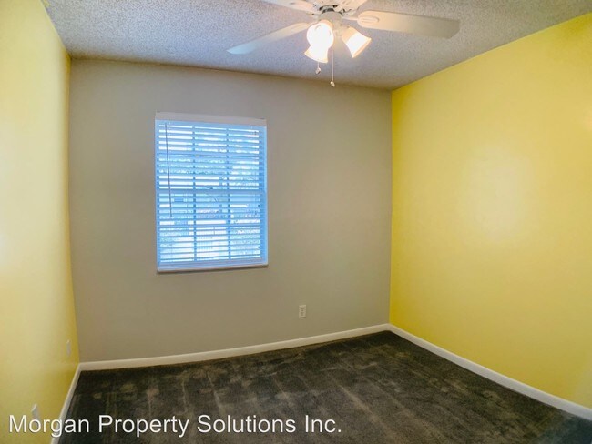 Building Photo - 5649 Royal Pine Blvd