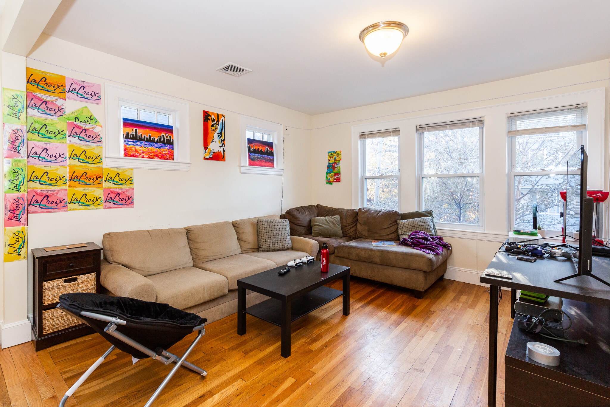 Building Photo - 186 Calumet St