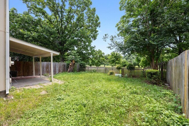 Building Photo - 12925 Marimba Trail