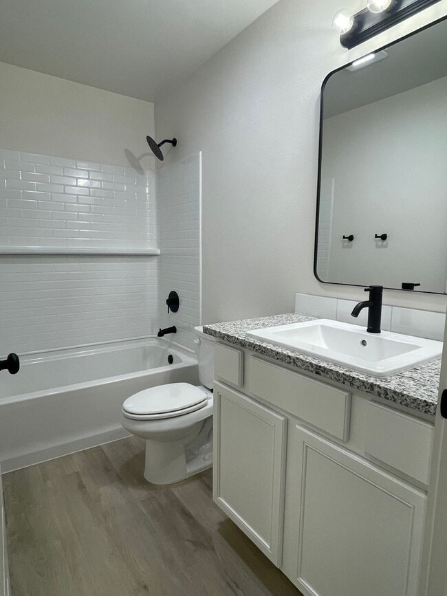 Building Photo - NEW 2026 Buld in Hometead 3/2/2