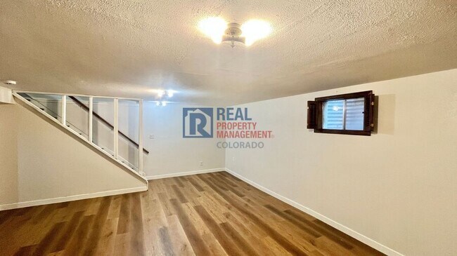 Building Photo - 4543 S Lowell Blvd