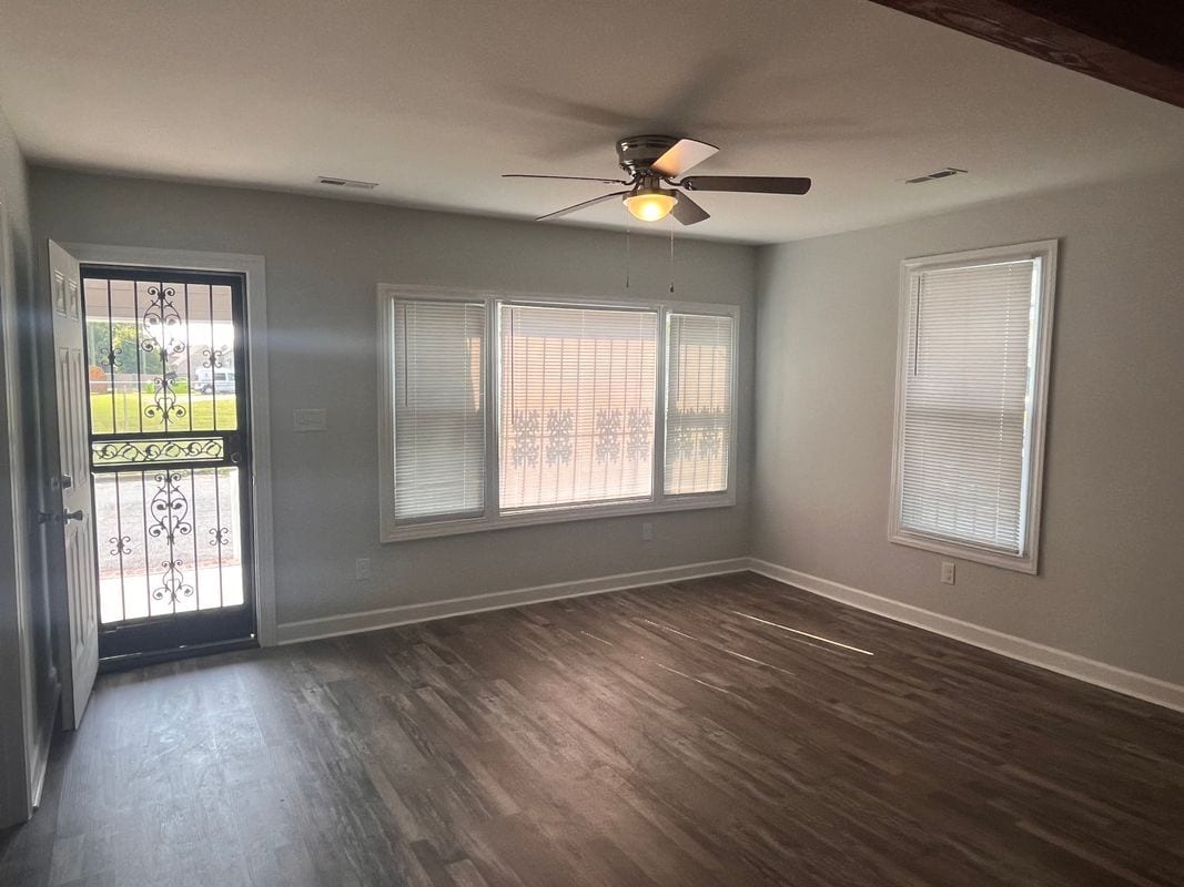 Building Photo - 511 Ford St