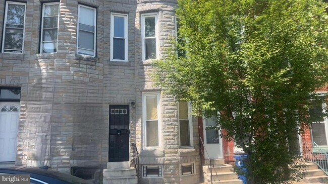 Building Photo - 1516 N Mount St