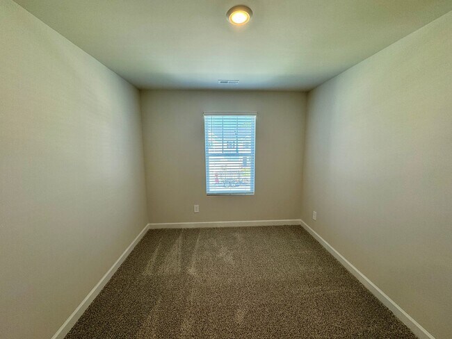 Building Photo - 3BR/2.5BA Townhouse in Monroe