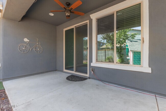 Building Photo - 4286 E Mesquite St