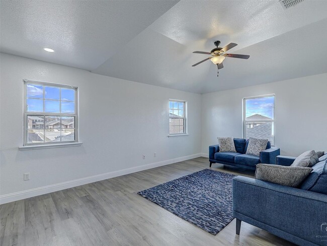 Building Photo - (1 Month Free with 16-Month Lease) Updated 3BR/2.5BA Home with Fireplace & Open Layout