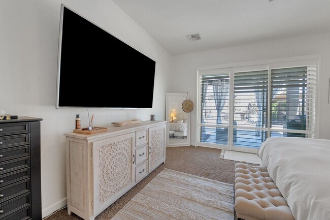 Building Photo - Spacious 4BR House in Cave Creek