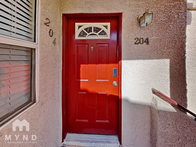 Building Photo - 5225 W Reno Ave