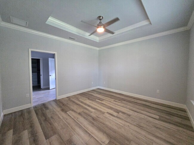 Building Photo - Beautiful 3-Bedroom, 2.5 Bath Home in Desi...