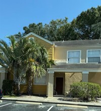 Building Photo - 2433 Summerfield Way