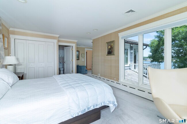 Building Photo - 18 Rockland Park