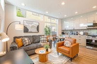 Building Photo - 1600 S Washington St