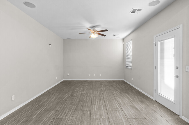 Building Photo - 14861 Oldenberg Ct