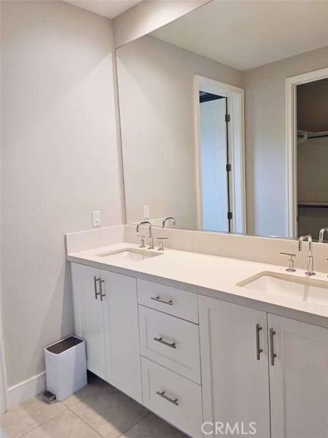 Building Photo - 117 Parakeet