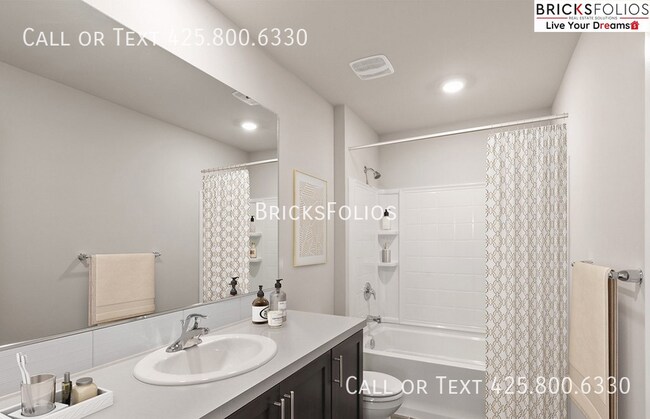 Building Photo - 18726 Lipoma Pl E