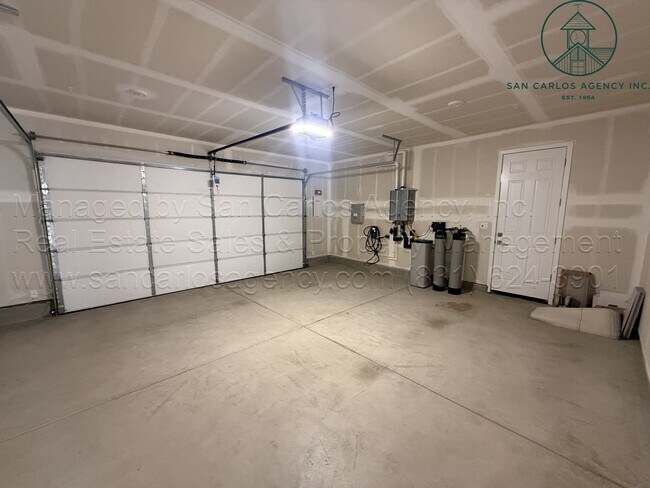 Building Photo - 266 Sandy Gulch Dr