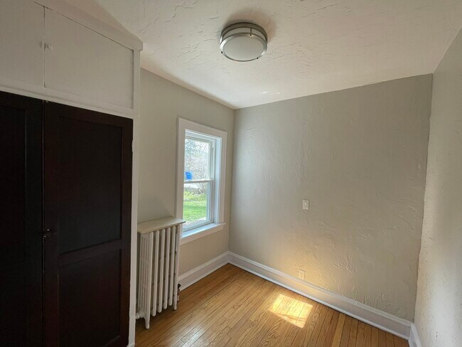 Building Photo - 1155 Saint Johns Ave