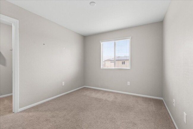 Building Photo - Contemporary 5 Bd, Solar Panels, Turf Backyard