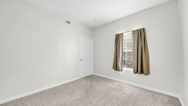 Building Photo - 520 Arrowhead Trail