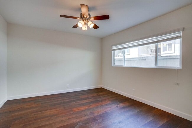 Building Photo - 920 Enterprise Ave